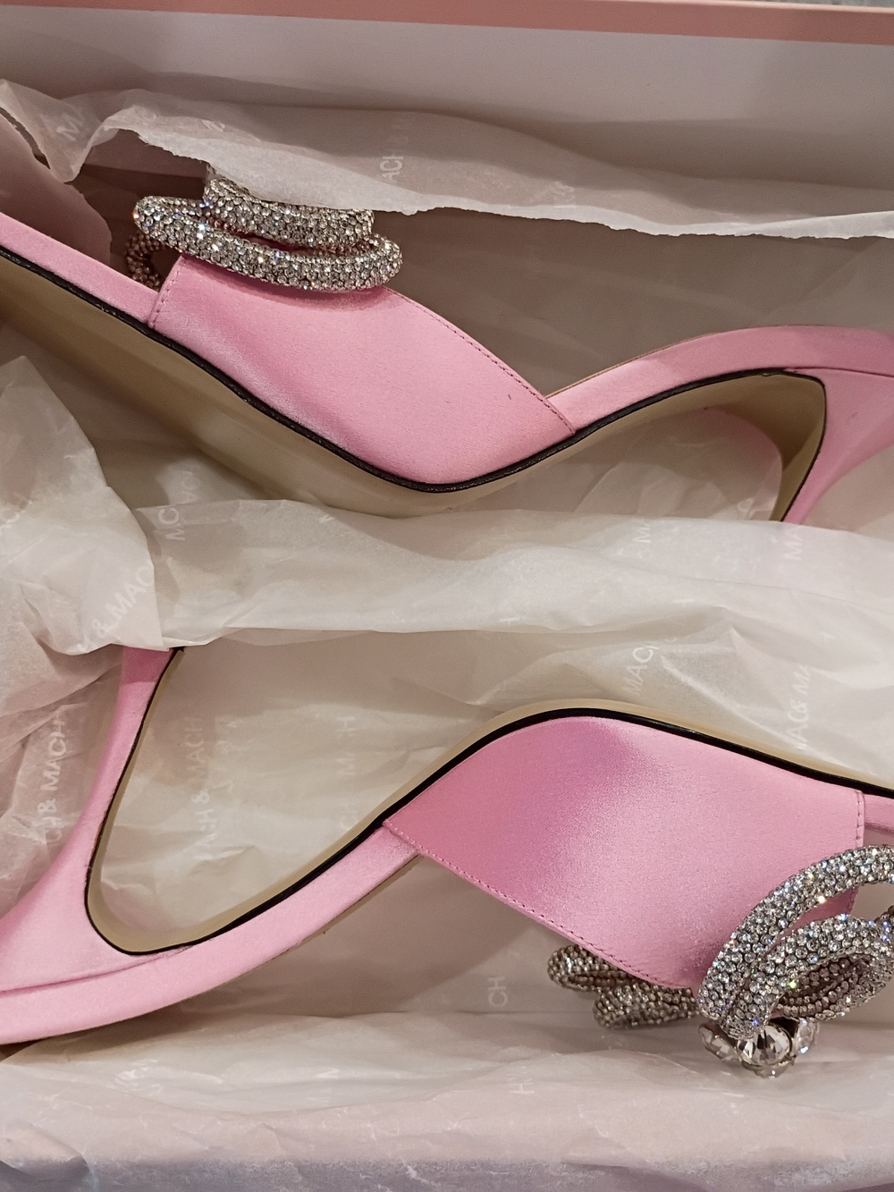 MACH & MACH Pink Silk Crystal Bow Mules Women's Size 38.5 New - Picture 9 of 13